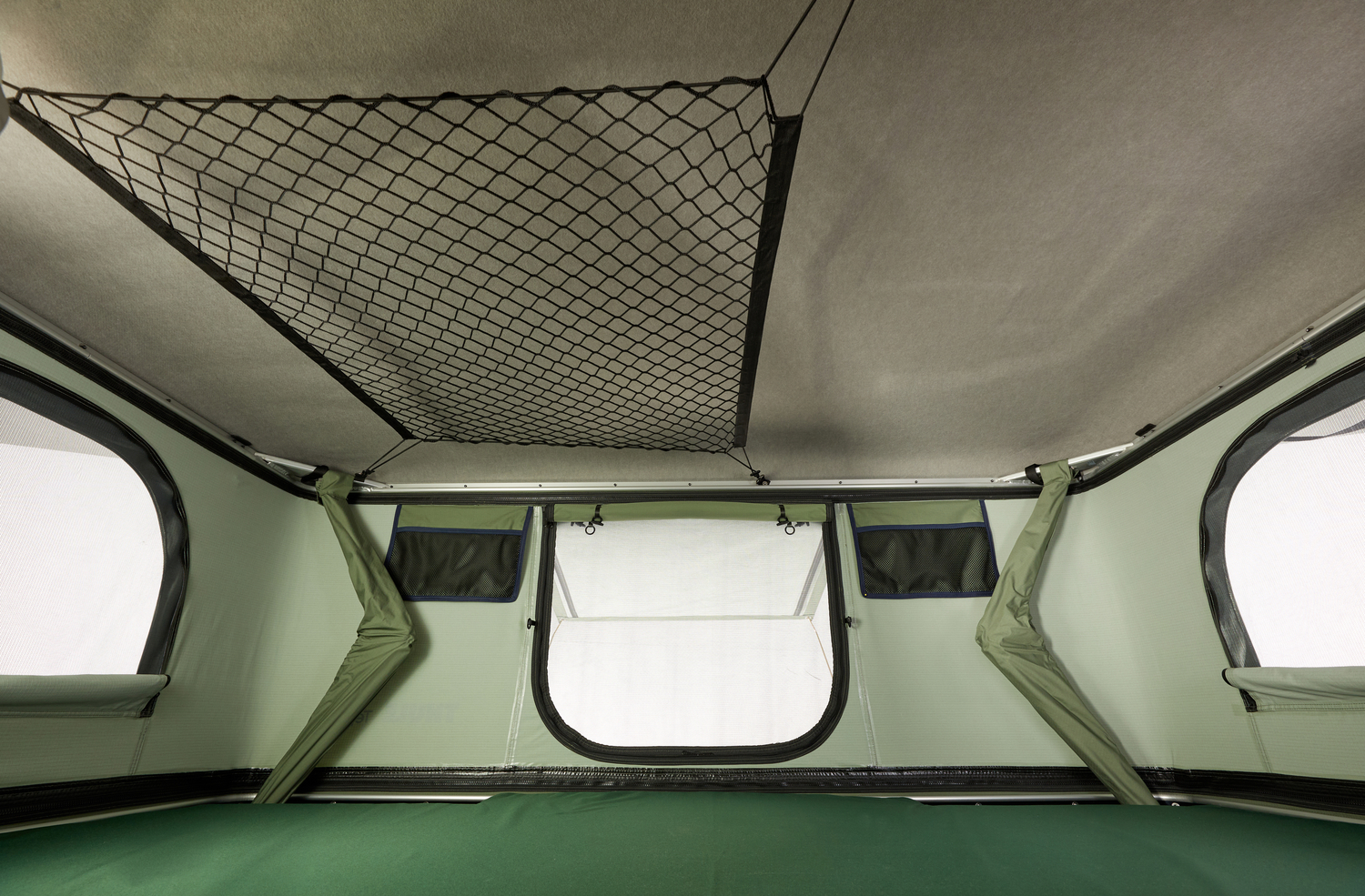 Thule Basin Hard-shell Rooftop Tent - Rooftop Tent for 2 Person - Image 5