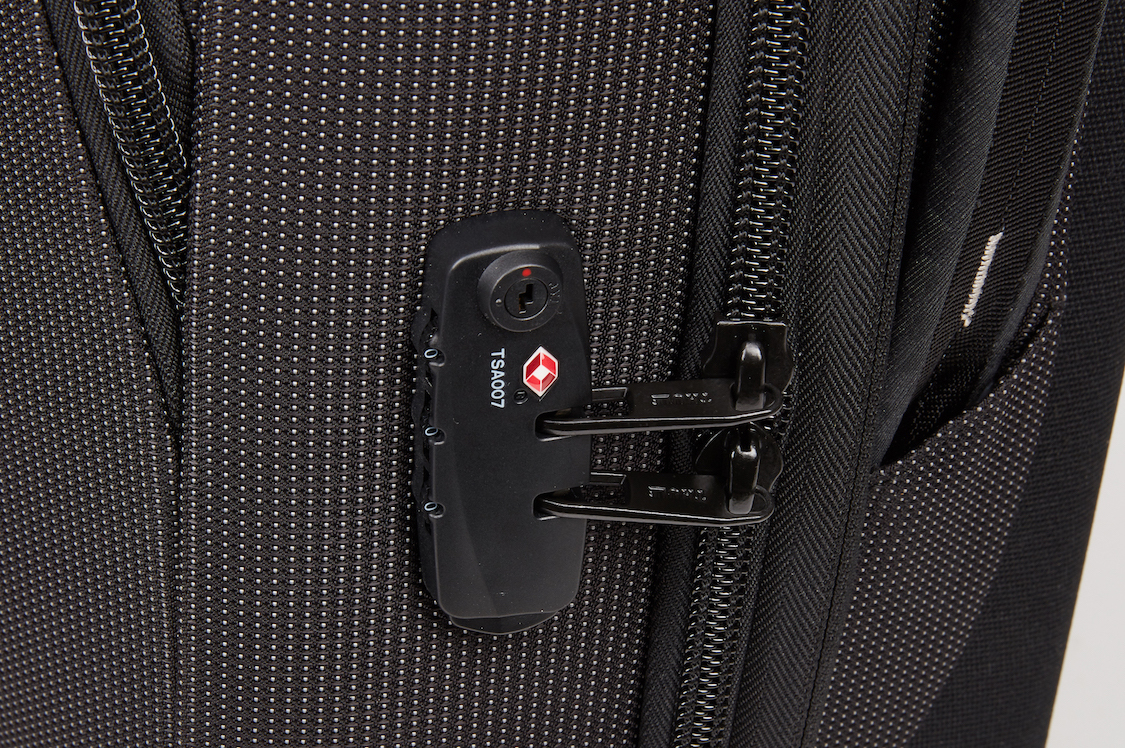 Thule Crossover 2 Carry On Spinner - Image 10