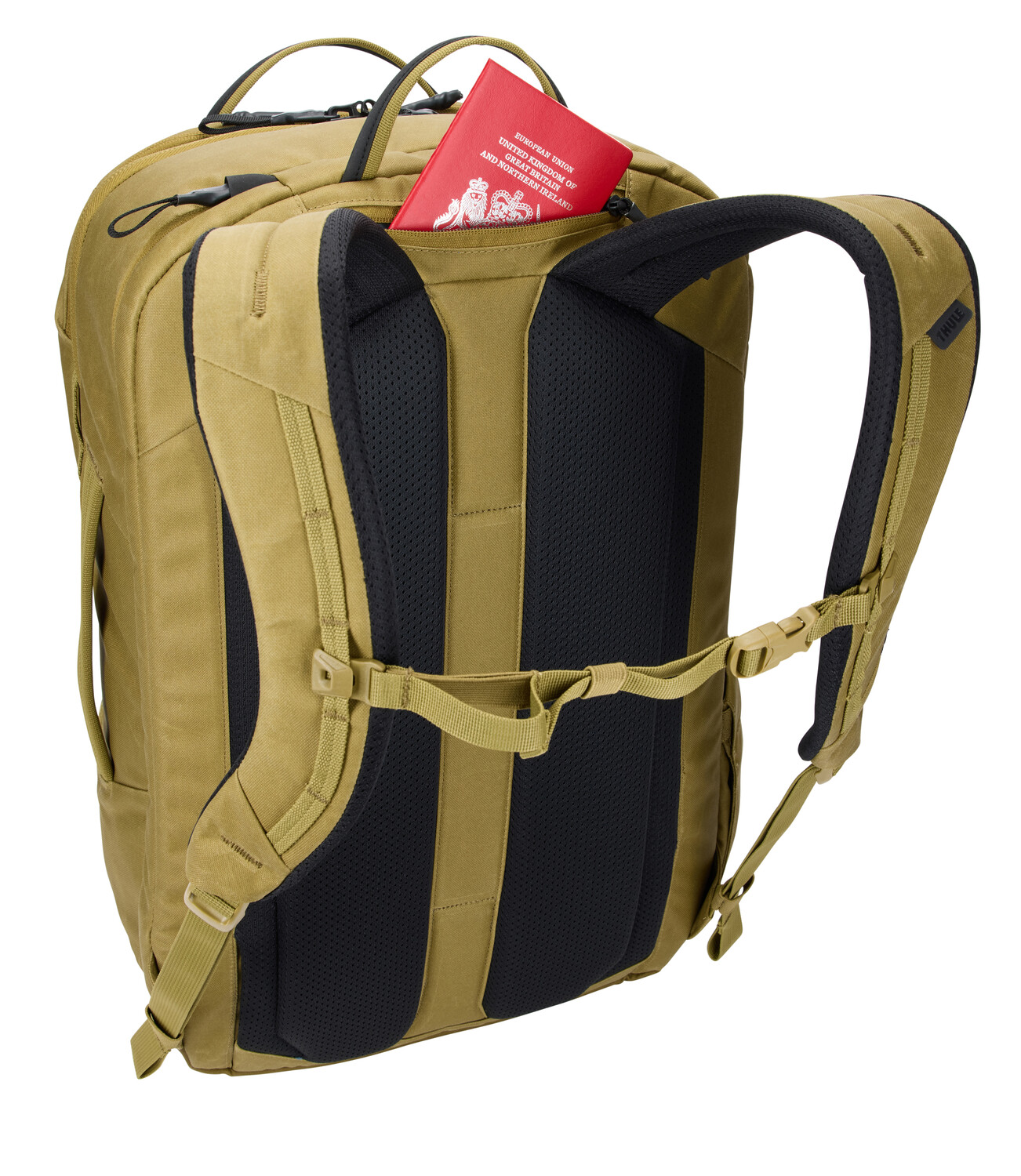 Thule Aion Travel Backpack 40L - Image 4