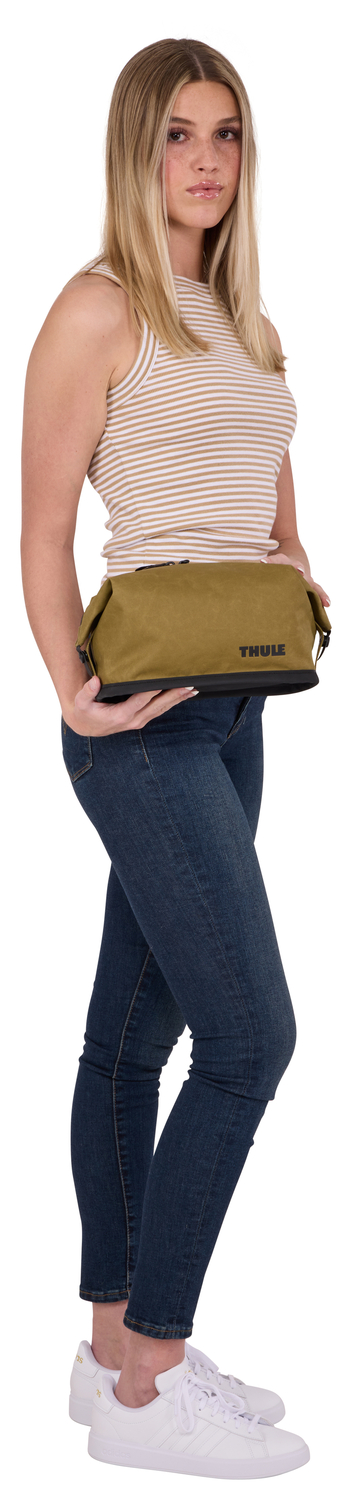 Thule Aion Toiletry Bag - Image 3