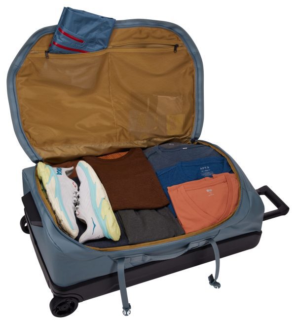 Thule Chasm Check In Wheeled Duffel Suitcase Luggage 110L - Image 7