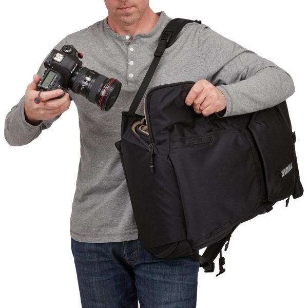 Thule Covert Camera Backpack DSLR 32L - Image 15